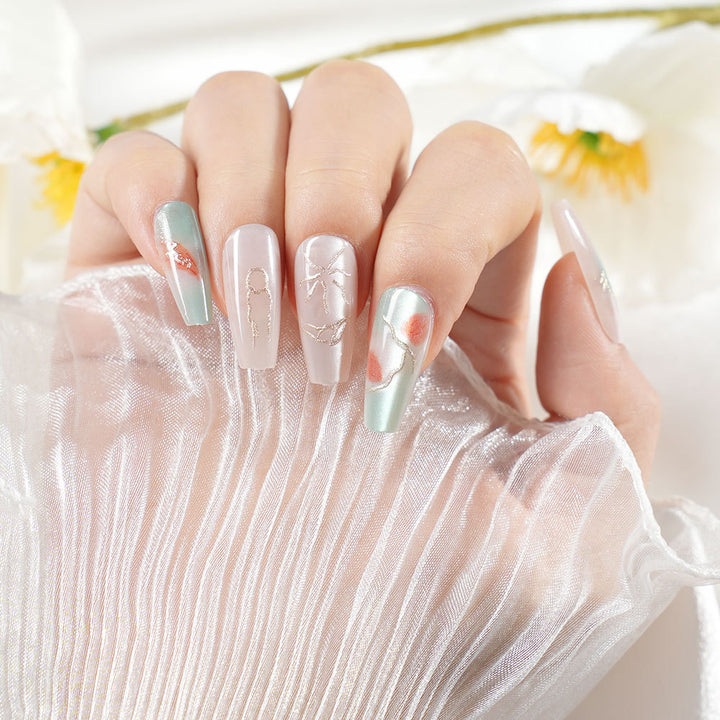 Intricate Design Press-On Nail Set Bowlift