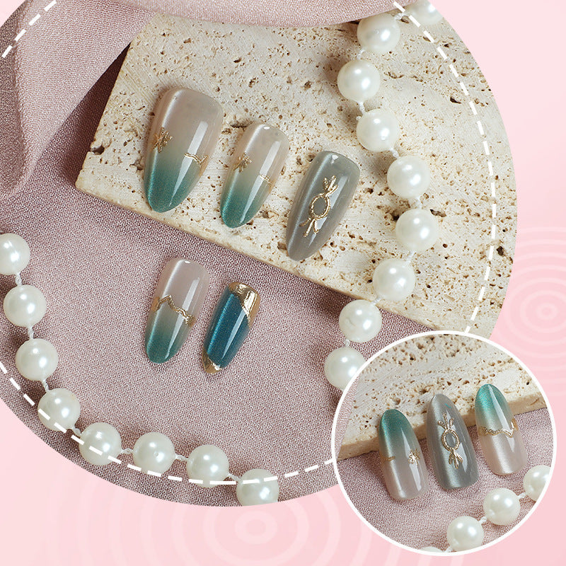 Glamourous Artistic Press-On Nail Set Bowlift
