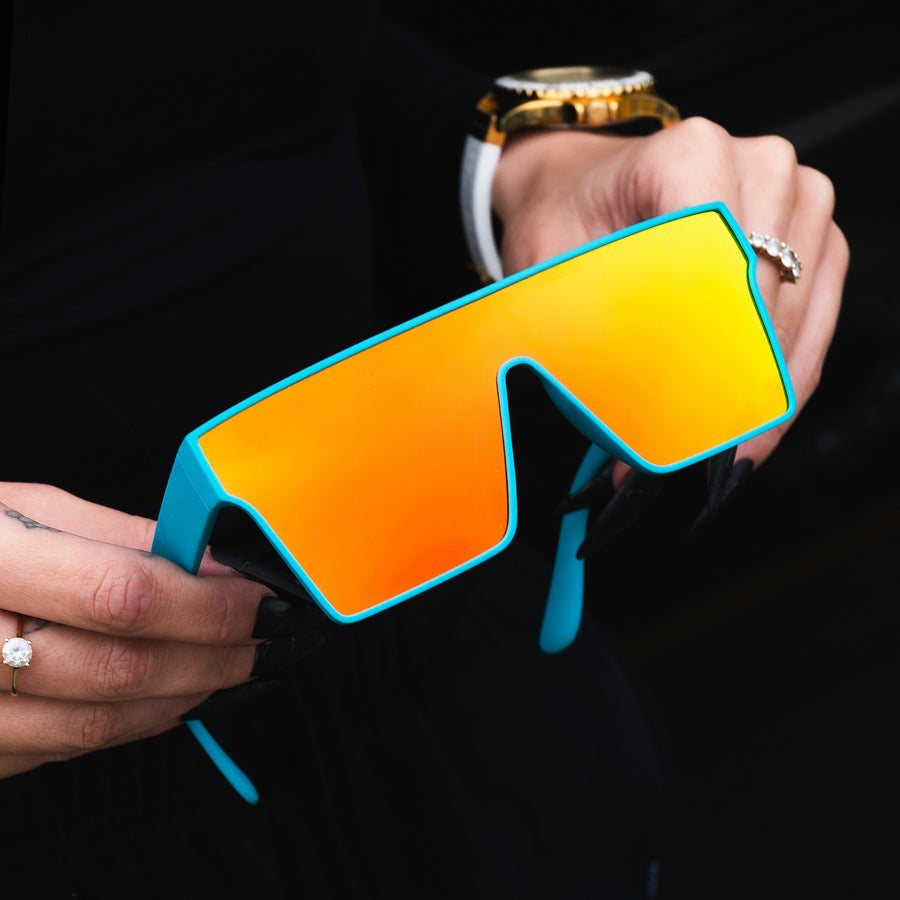 Ladies fashionable sunglasses Bowlift