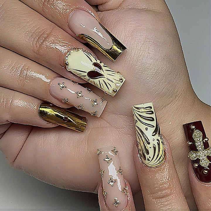Decorative Press-On Nail Art Set with Elegant Embellishments Bowlift