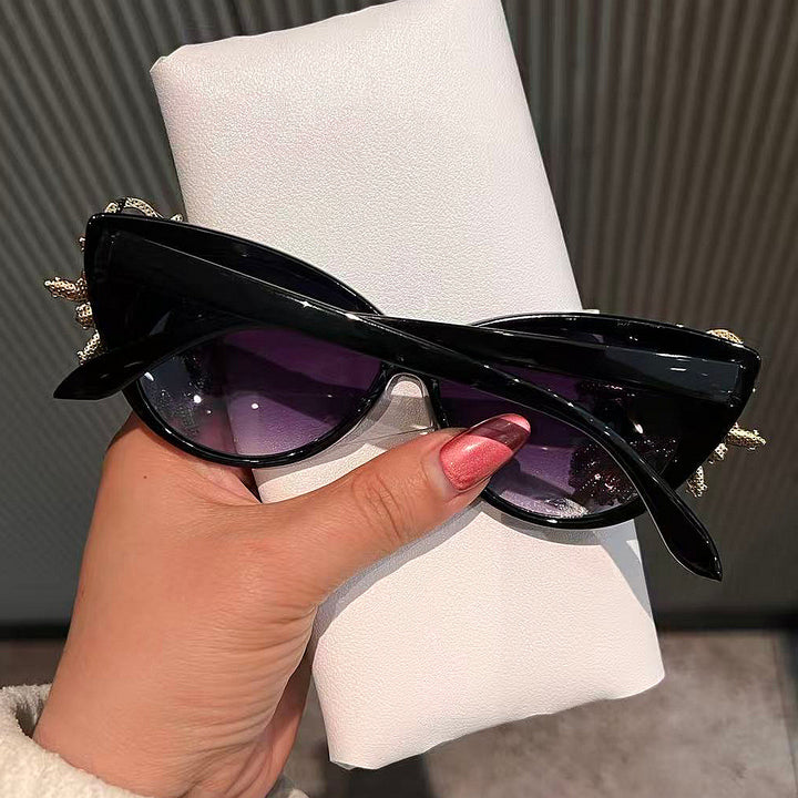 Women's sunglasses with exclusive jewelry design Bowlift