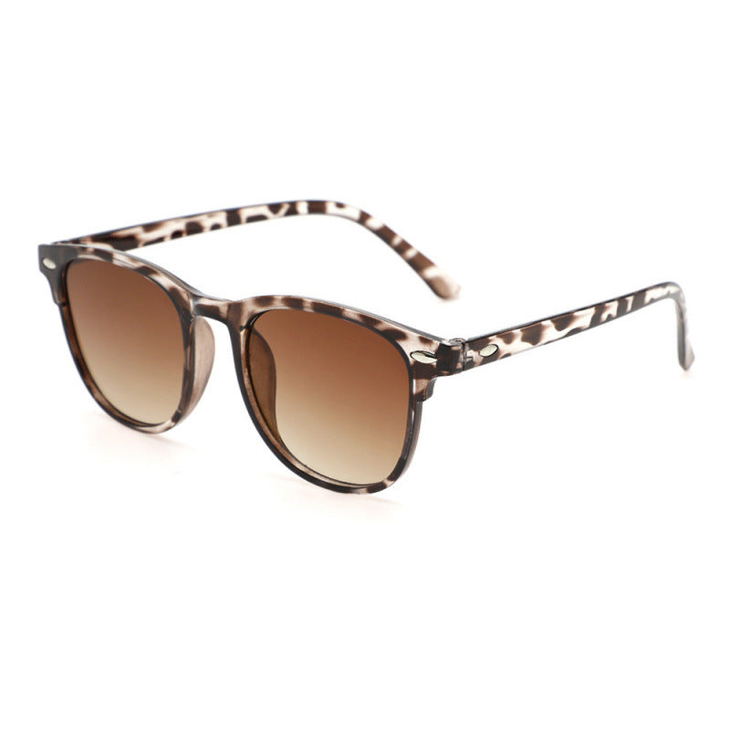 Stylish Retro Sunglasses Bowlift