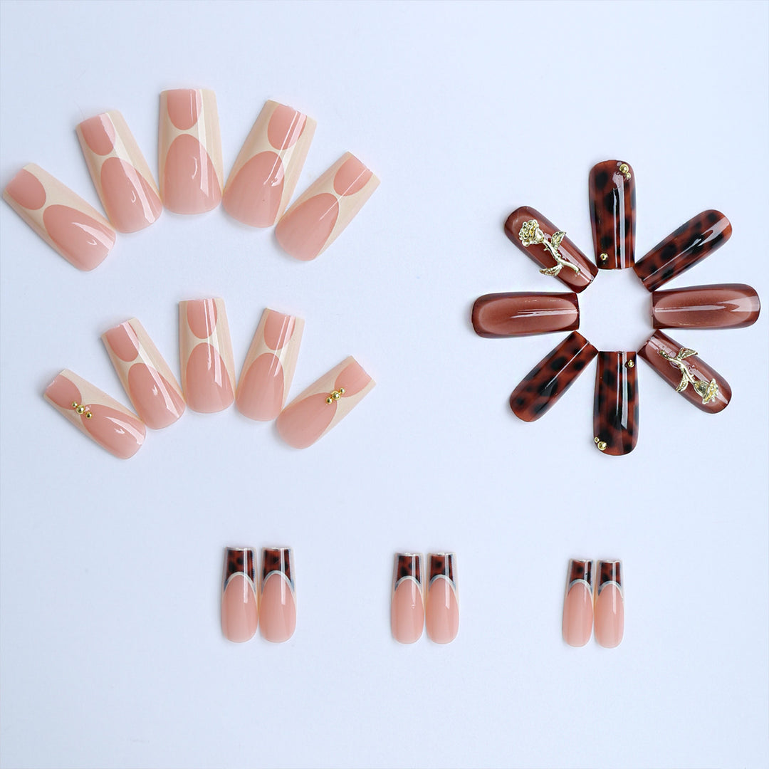 Artificial nails with luxurious embellishments and animalistic design Bowlift