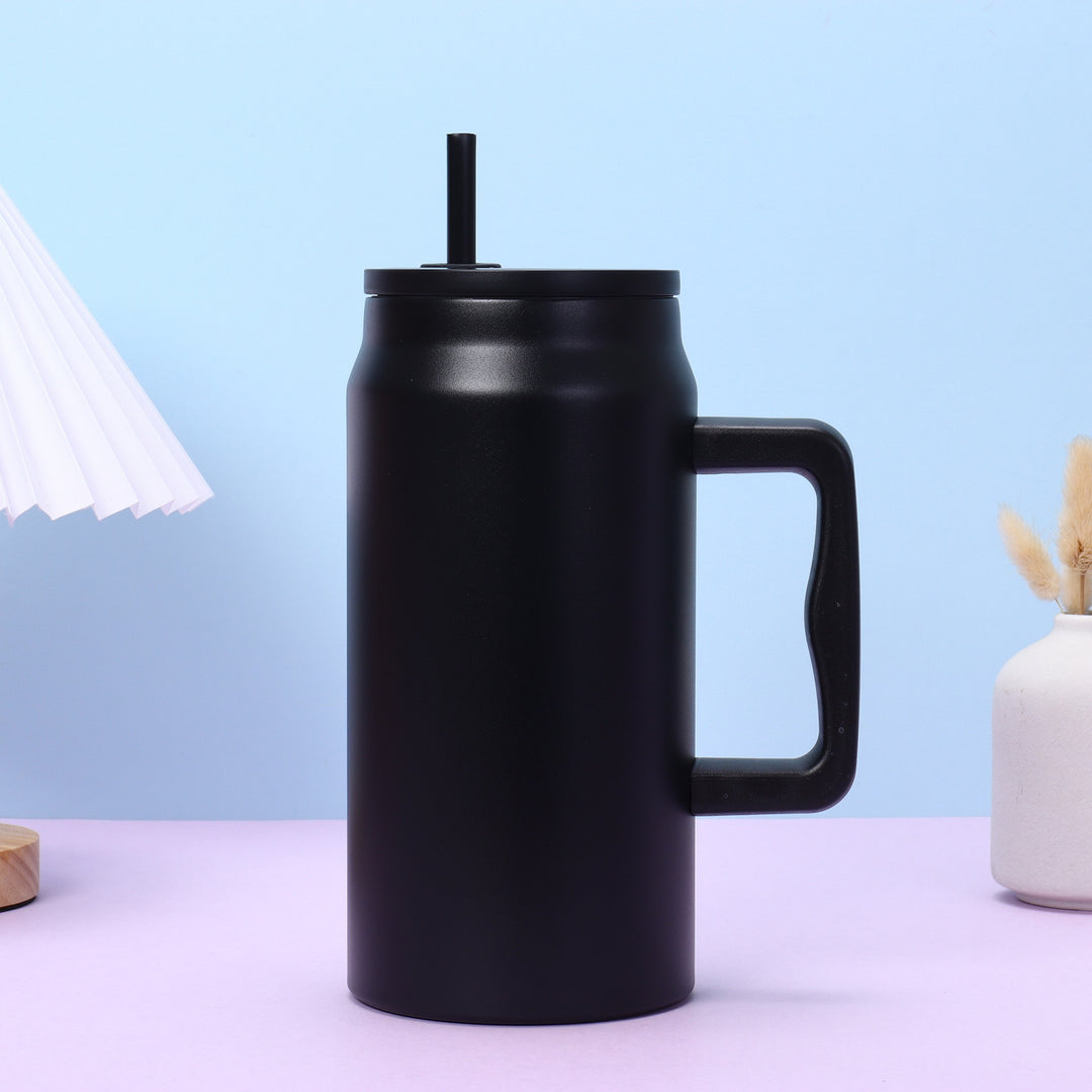 Ladies stylish insulated cup with removable straw Bowlift