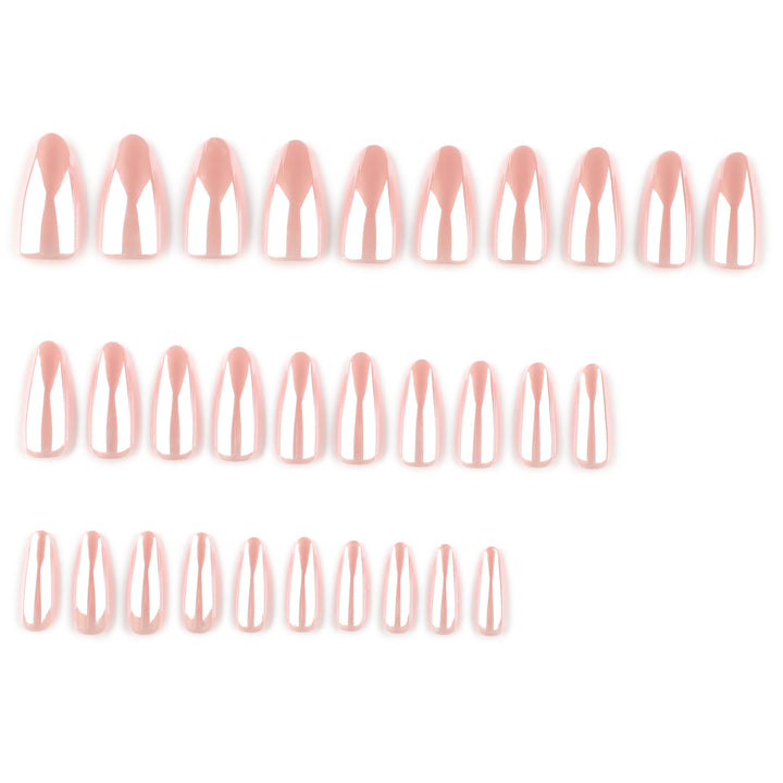 High-gloss stiletto nails Bowlift