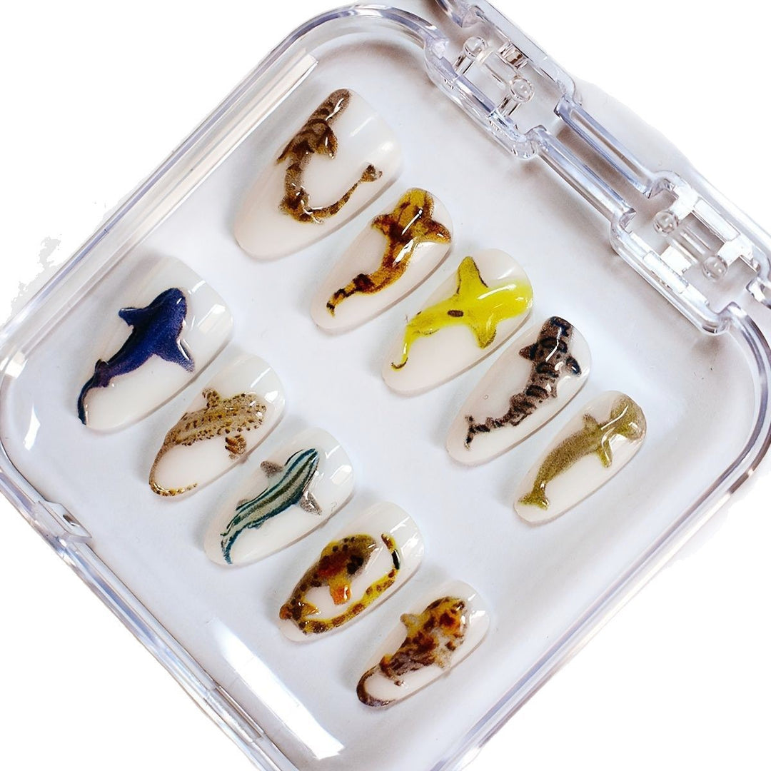Artistic Shark-Themed Nail Art Extensions Bowlift