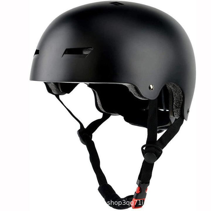 Lightweight Skate Helmet Bowlift
