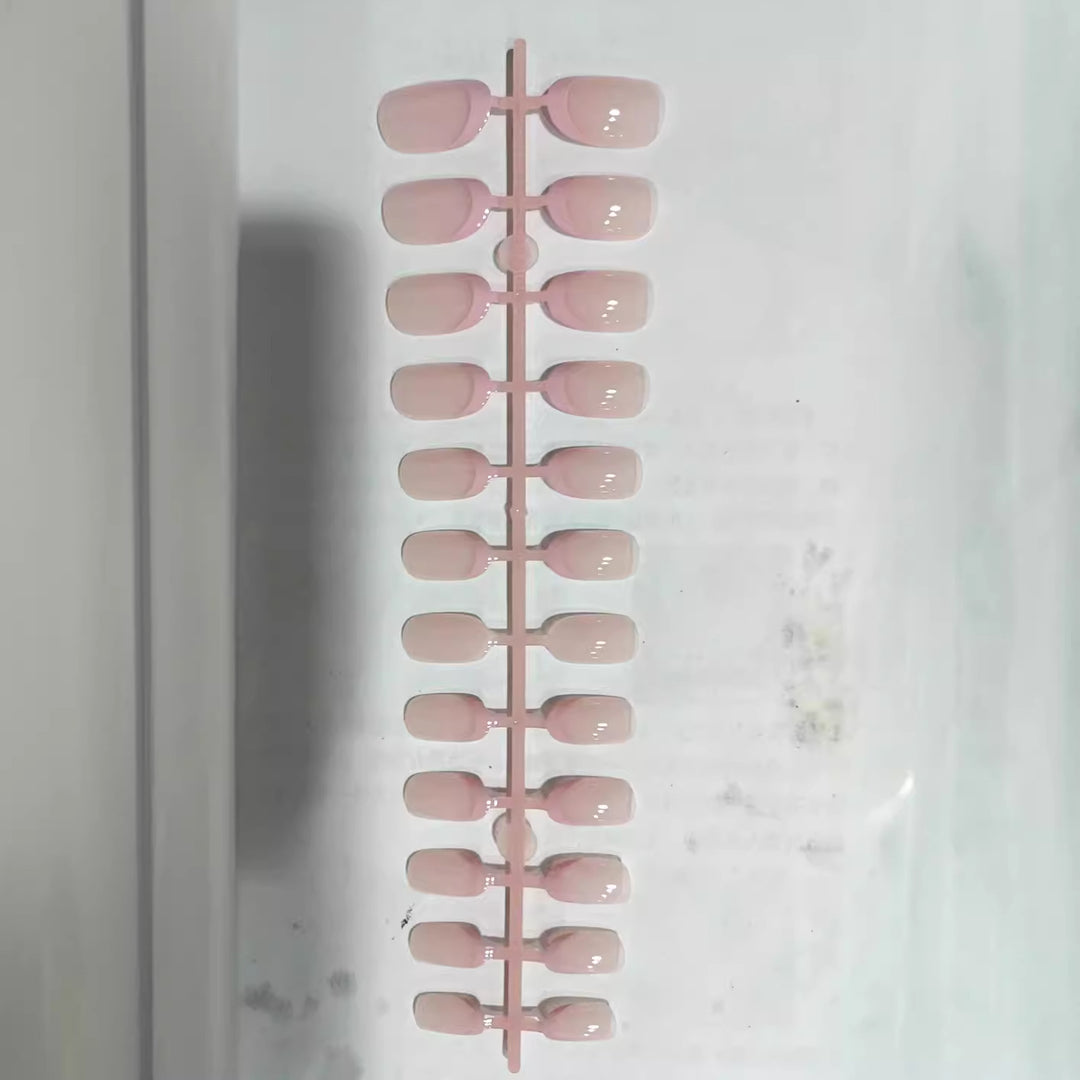 Natural Finish Press-On Nail Tips Bowlift
