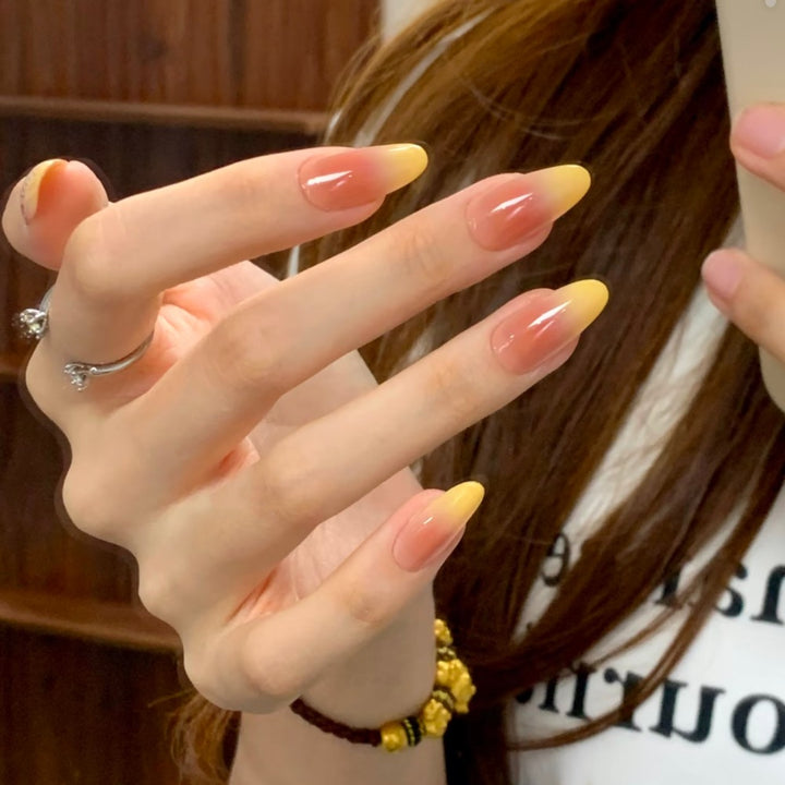 Ombre Press-On Nails with Glossy Finish Bowlift