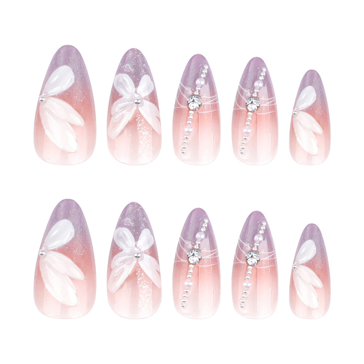 Artful Nail Extensions with Delicate Flower Designs Bowlift