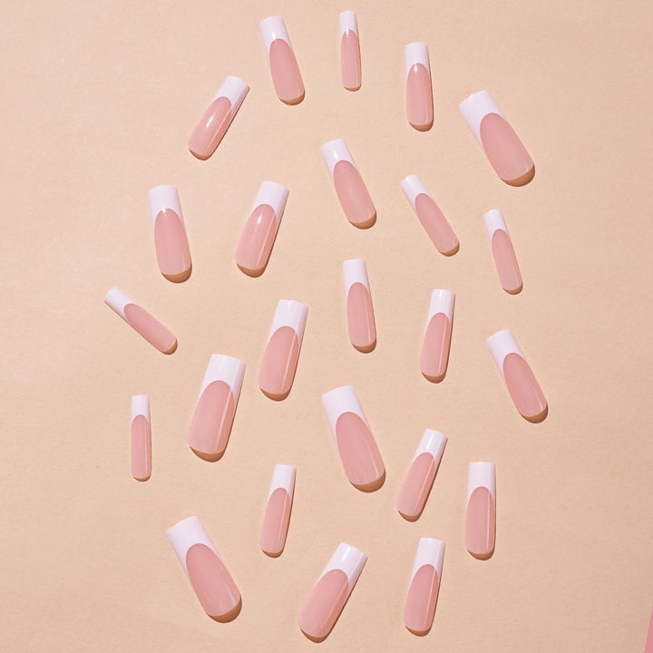 Acrylic nail set with elegant design and gradient colors Bowlift