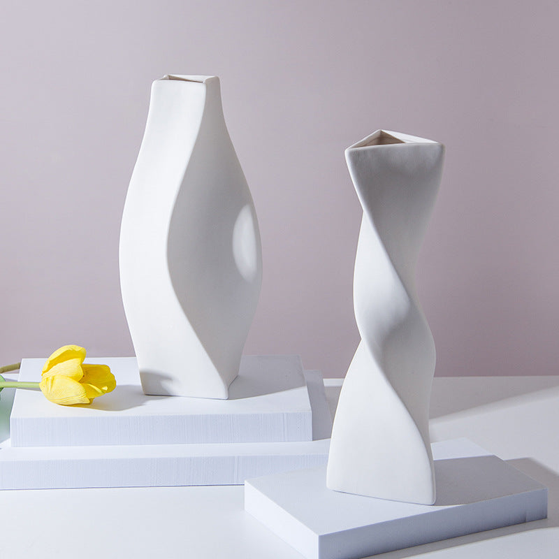 Elegant Decorative Ceramic Vase