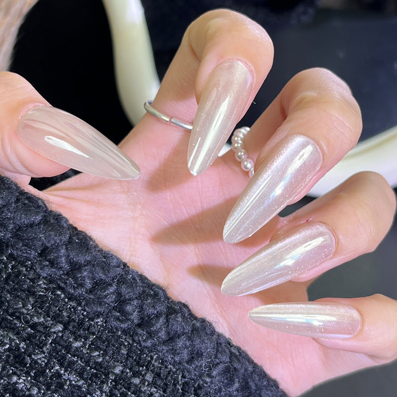 Glamorous Rhinestone Nail Art Bowlift