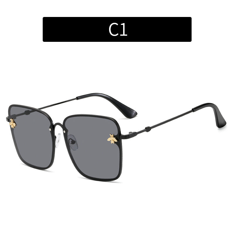 Elegant Oversized Square Frame Sunglasses