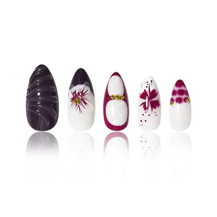 Elegant Floral Art Nail Extensions Bowlift