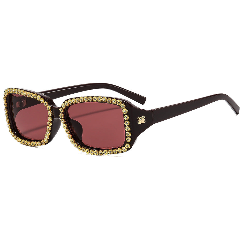 Ladies sunglasses with glamorous rhinestone frame Bowlift