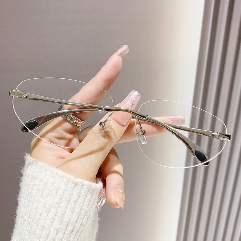 Ladies Cat-Eye Sunglasses with Unique Design Bowlift