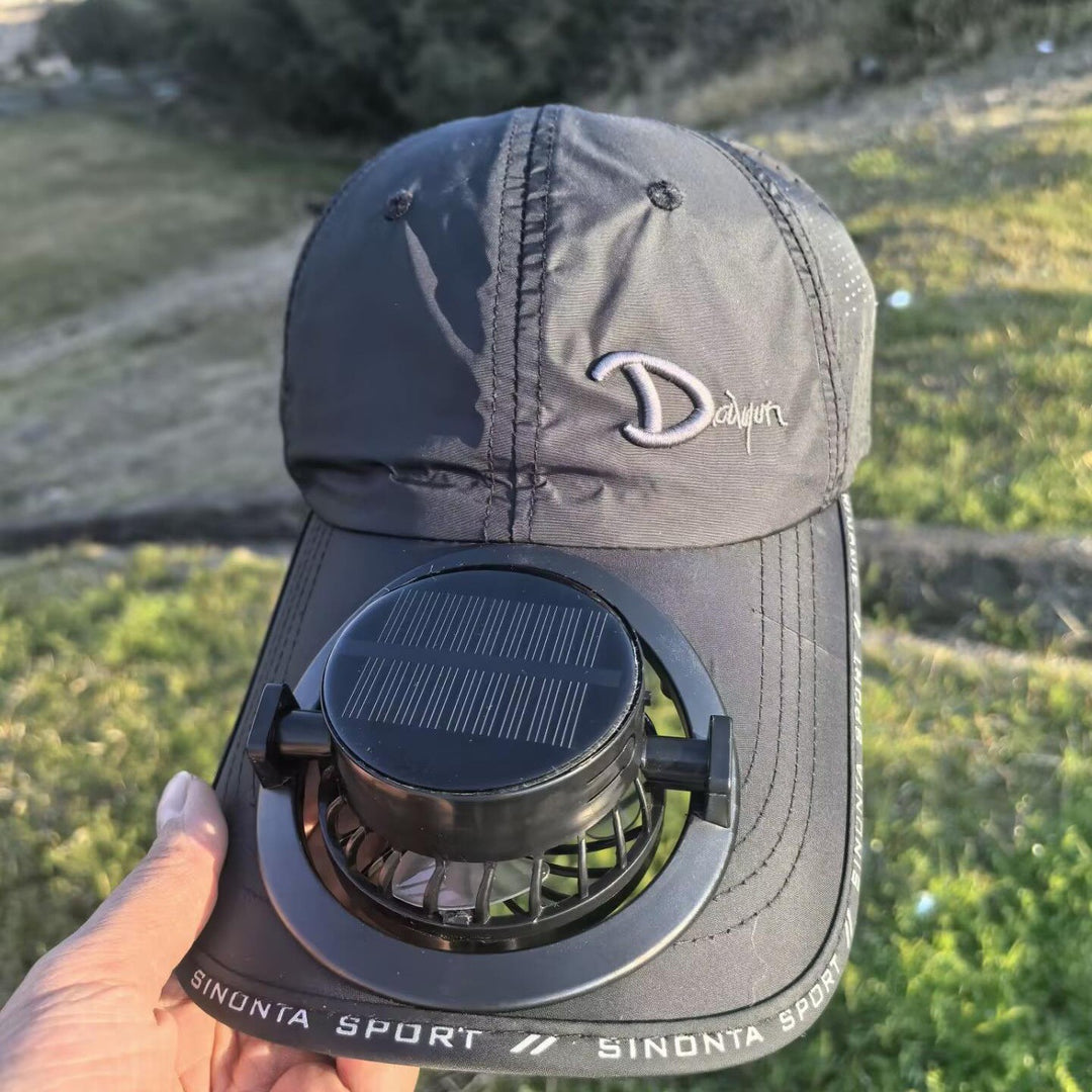 Sporty baseball cap with detachable solar fan Bowlift
