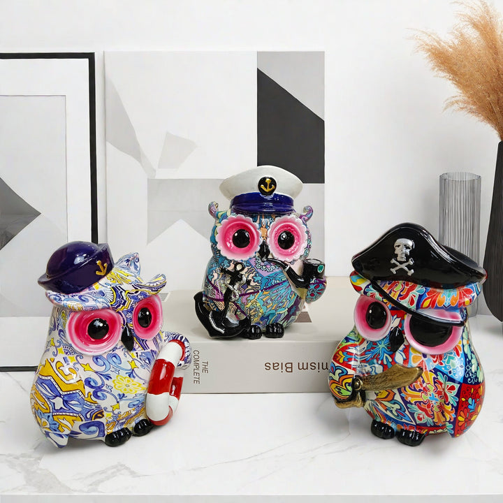 Artful owl figure in maritime design Bowlift