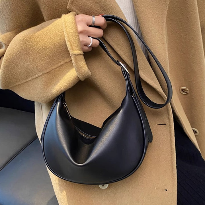 Elegant Curved Shoulder Bag Bowlift
