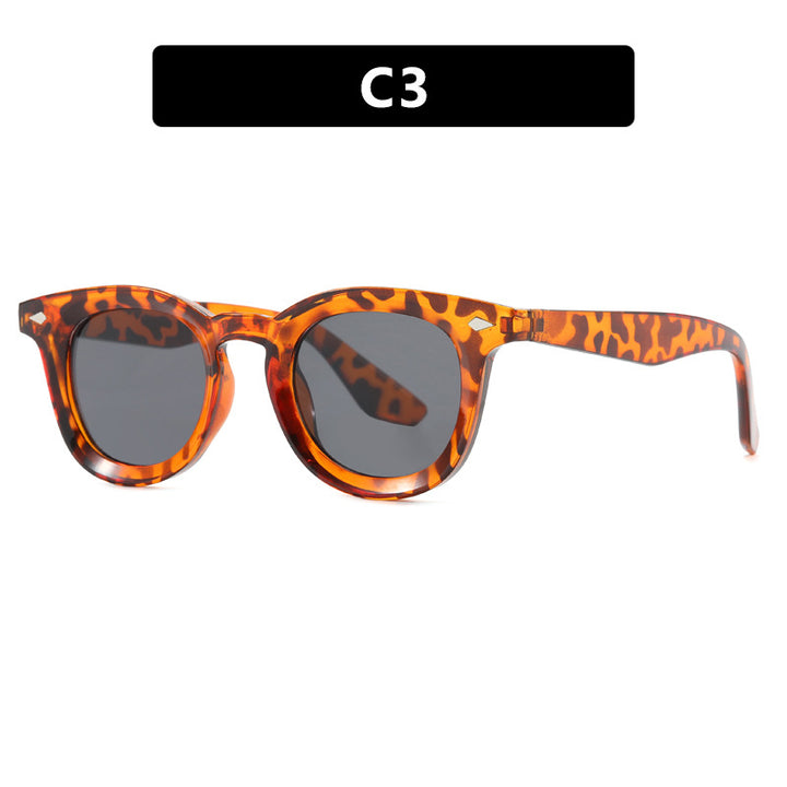 Women's fashion Cat-Eye sunglasses with transparent frame Bowlift