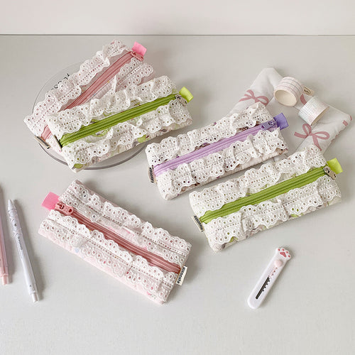 Elegant Lace Design Pencil Case Bowlift