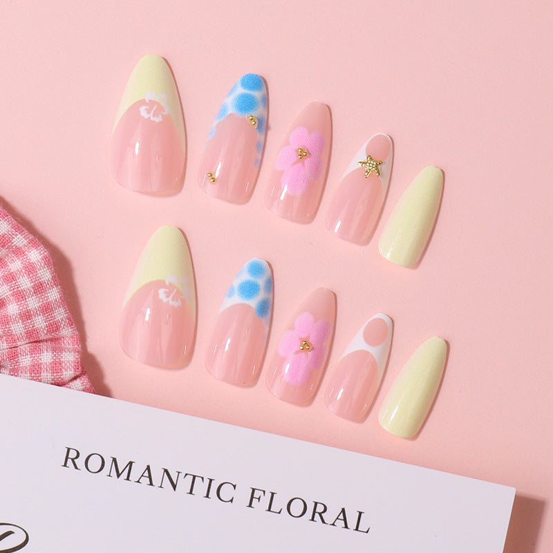 Artistic Nail Art Tips Collection Bowlift