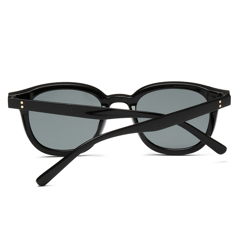 Vintage Inspired Sunglasses Bowlift