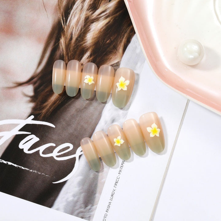 Nail Design Bowlift
