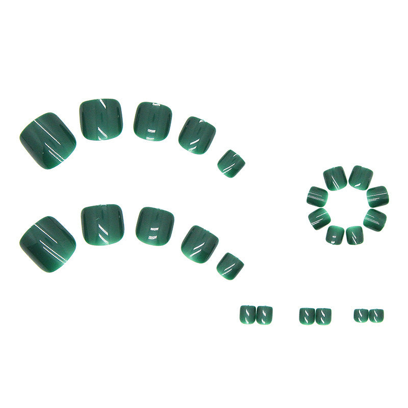 Artificial nail set with luxurious high-gloss finish Bowlift