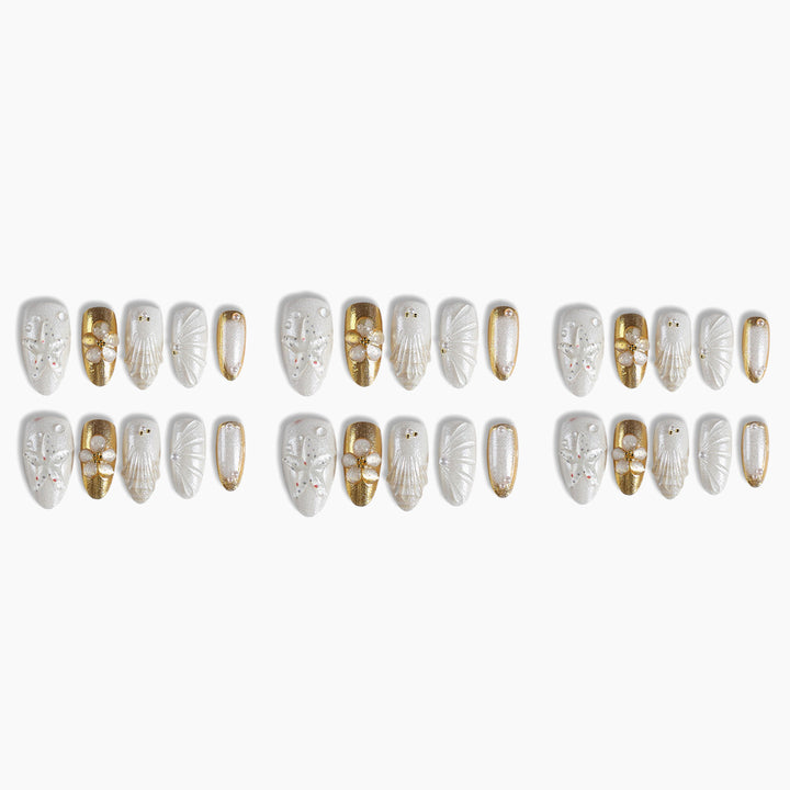 Acrylic nail set with luxurious glitter embellishments Bowlift