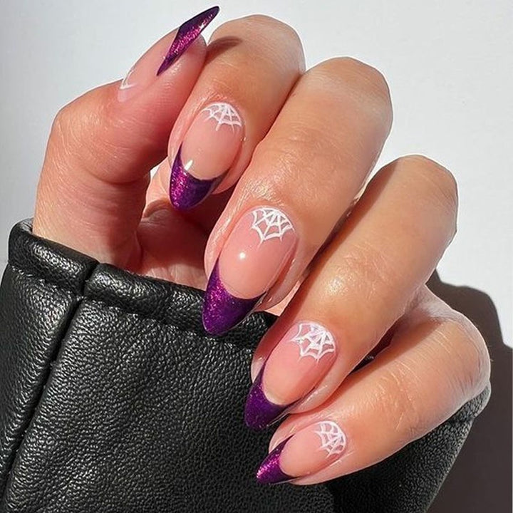 Artful Ghost-Themed Press-On Nails Bowlift