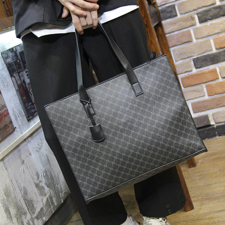 Elegant Tote Bag with Textured Design Bowlift