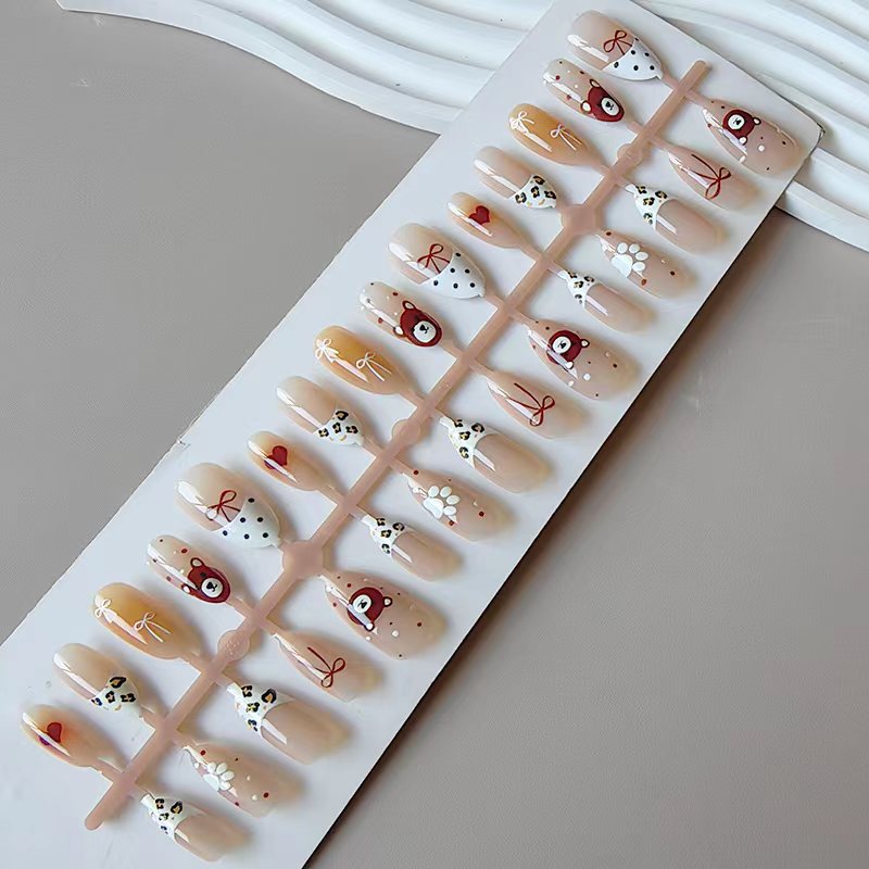 Artificial nails with animal and flower motifs Bowlift