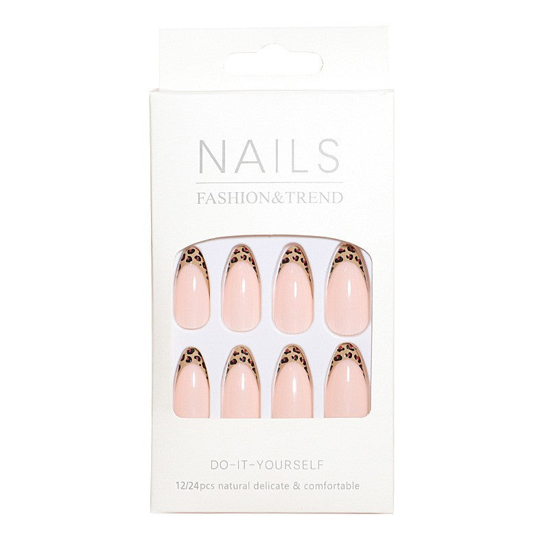 Stylish Press-On Nail Set Bowlift