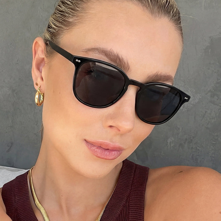 Ladies fashionable sunglasses with robust plastic frame and high-quality UV protection Bowlift