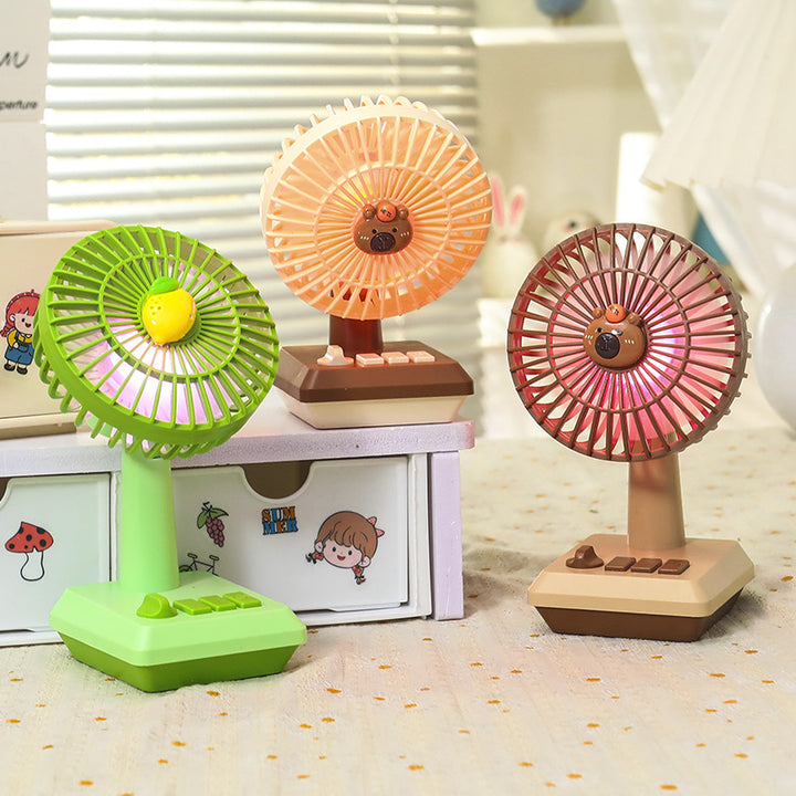 Ladies portable USB table fan in cheerful pineapple design Bowlift