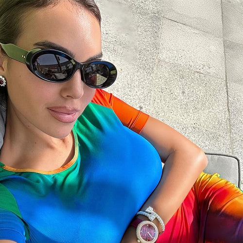 Women Retro-inspired Sunglasses in elegant oval design Bowlift