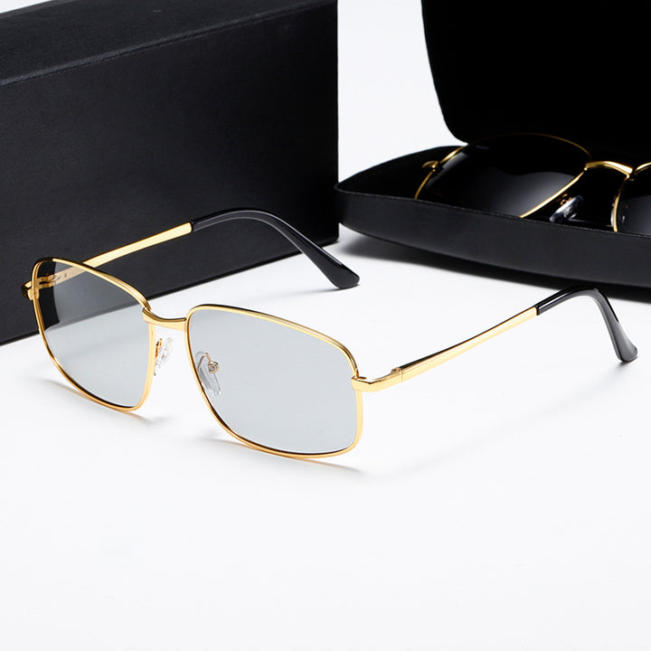 Women's elegant sunglasses with modern metal frame Bowlift
