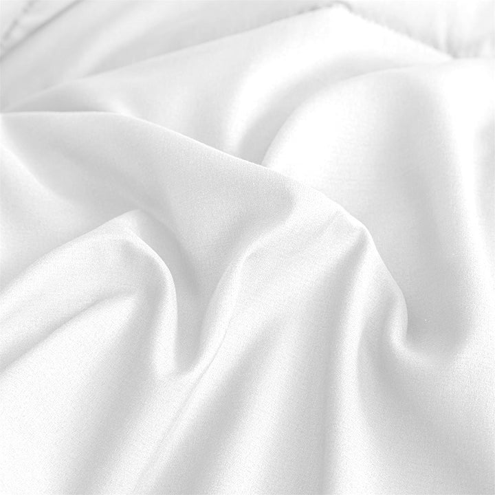 Comforting All-Season Comforter Bowlift