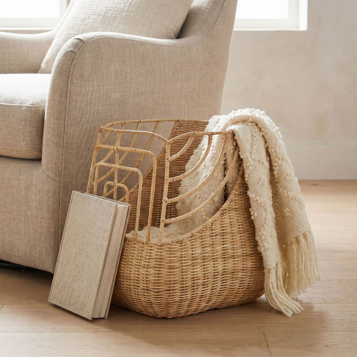 Handcrafted storage basket with curved design Bowlift