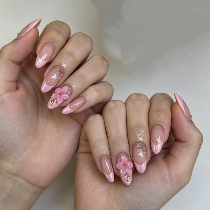 Artificial nails with floral 3D design Bowlift