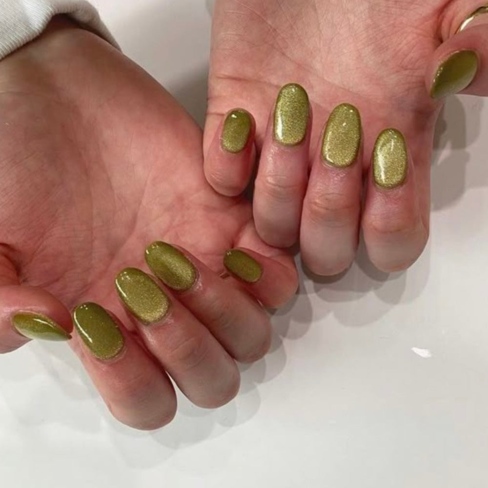 Sparkling Press-On Nail Set Bowlift