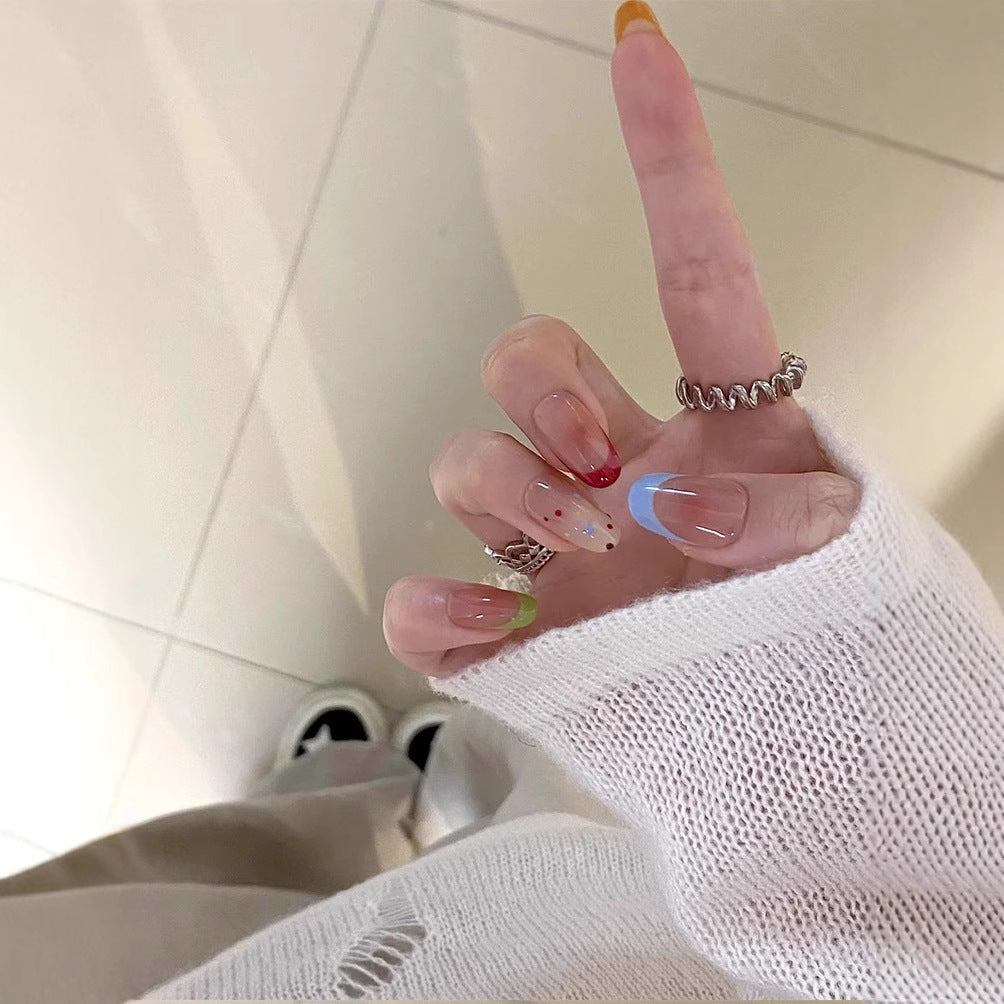 Artificial nails with creative design Bowlift