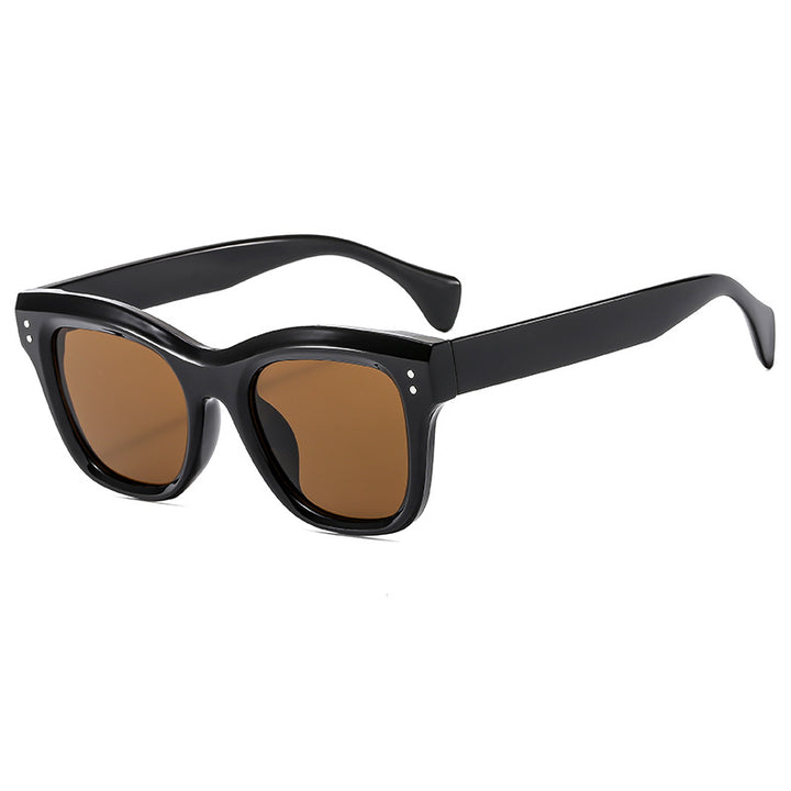 Ladies fashionable sunglasses with distinctive, angular frame Bowlift