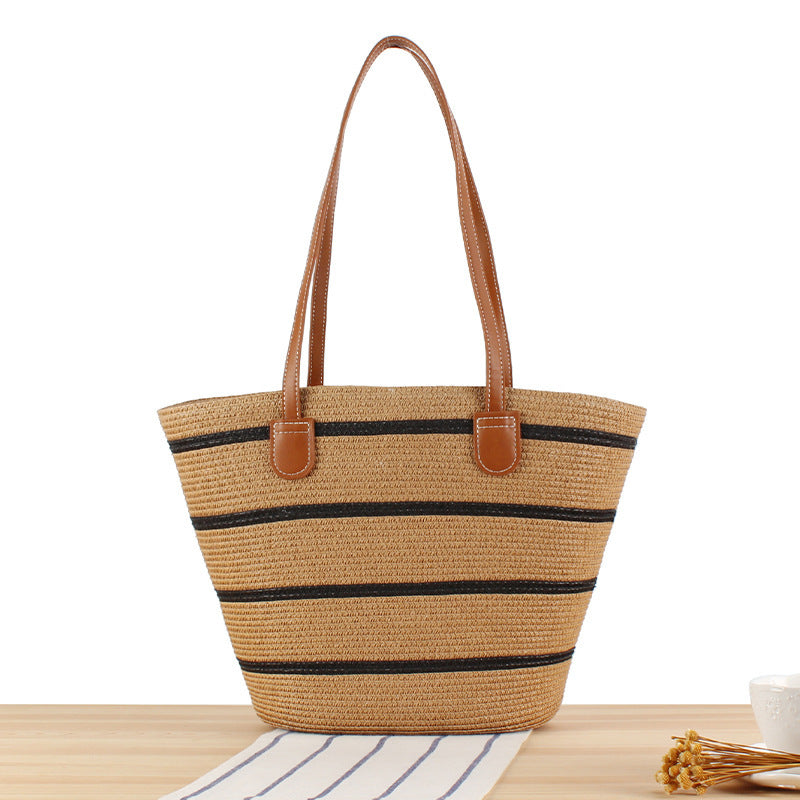 Elegant Straw Bag with Attractive Leather Handles Bowlift