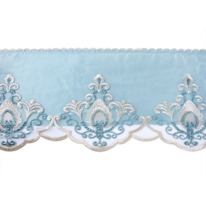 Elegant and Playful Curtain Trim Bowlift