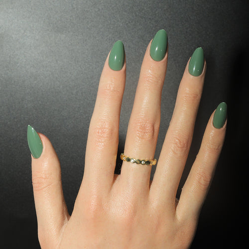 Elegant Almond-Shaped Press-On Nails Bowlift 1789085791