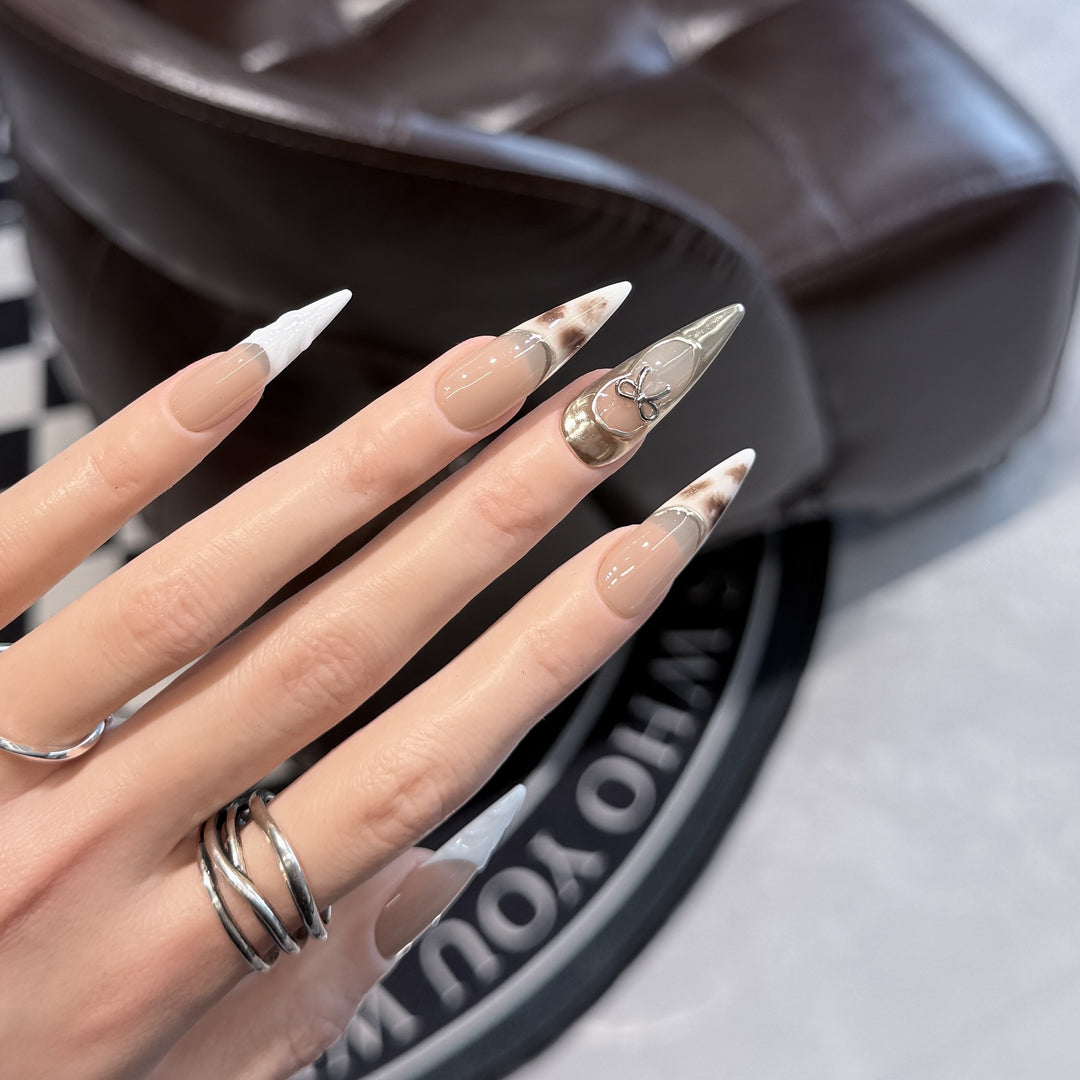 Decorative Stiletto Press-On Nail Art Set with Unique Design Elements Bowlift