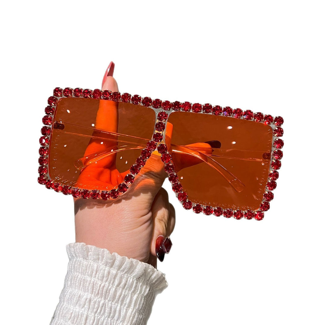 Women's Oversized Sunglasses with Sparkling Rhinestone Frame Bowlift